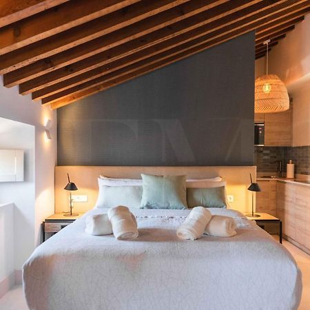 Superb Mediterranean Attic In The Heart Of Malaga By Rems Exterior photo